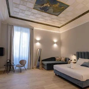 Relais At Via Veneto Rome